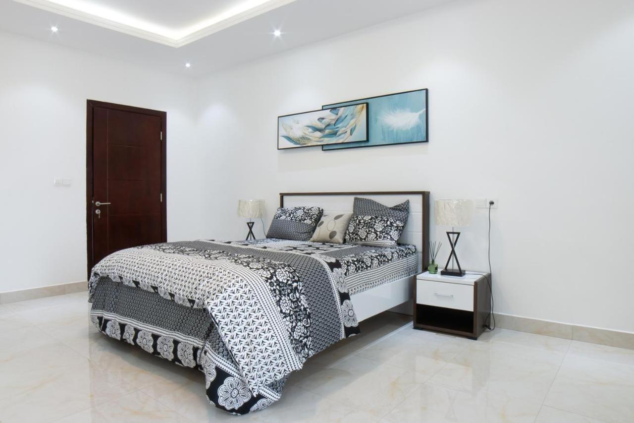 Appartement Zeyna Ngor Almadies, Dakar, Senegal- 3 Chambres, 3 Salles De Bain